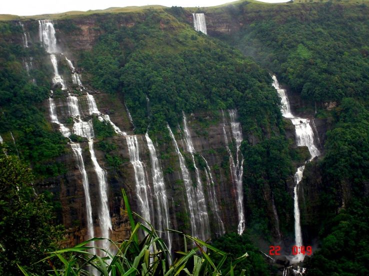 Seven Sisters Waterfalls