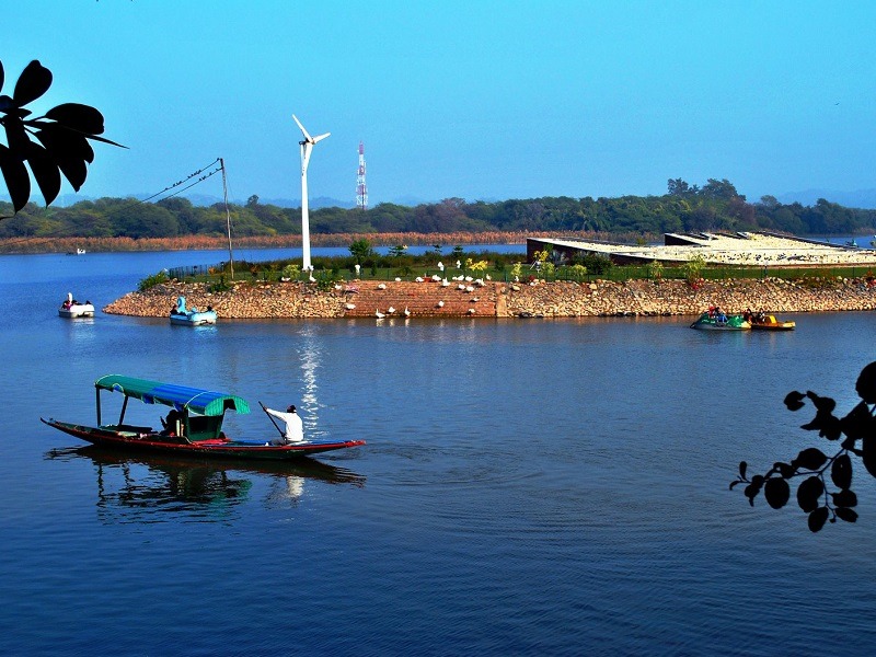 Sukhna Lake 