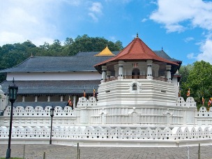 Temple of the Sacred Tooth Relic