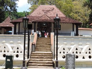 Vishnu & Kataragama Devale