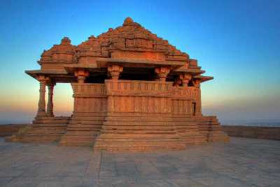 Saas Bahu Temple