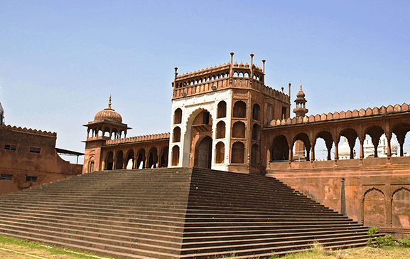 Moti Masjid