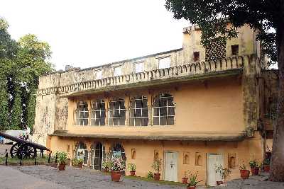 Rani Kamlapati Palace