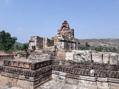 Neelkanth Temple