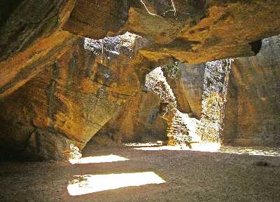 Naida Caves