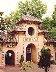 Quan Su Temple