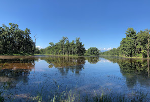 Bis Hazari Lake