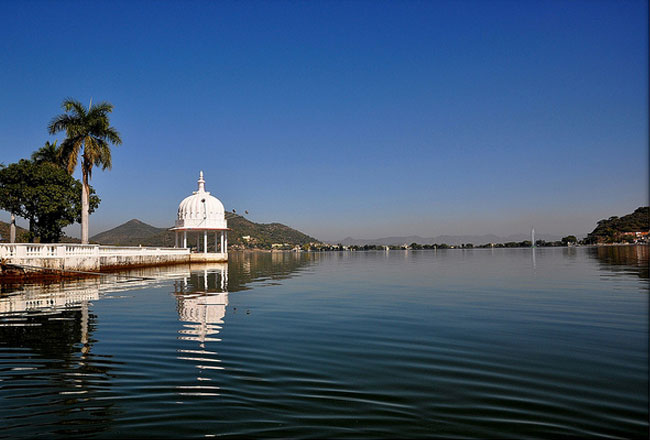 Fateh Sagar Lake