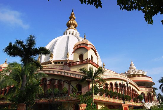 Sri Mayapur Chandrodaya Mandir