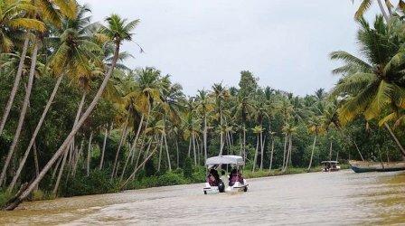 Poovar Island