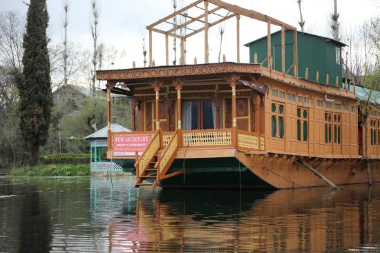 New Jacquline Heritage Houseboats