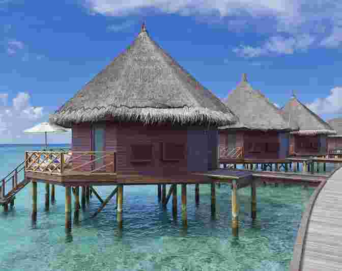 Angaga Island Resort & Spa