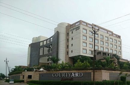 Courtyard by Marriott