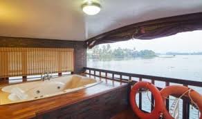 Grand Nirvana Jacuzzi Houseboat