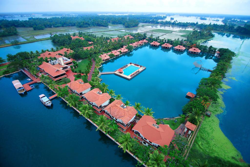 Lake Palace Resort